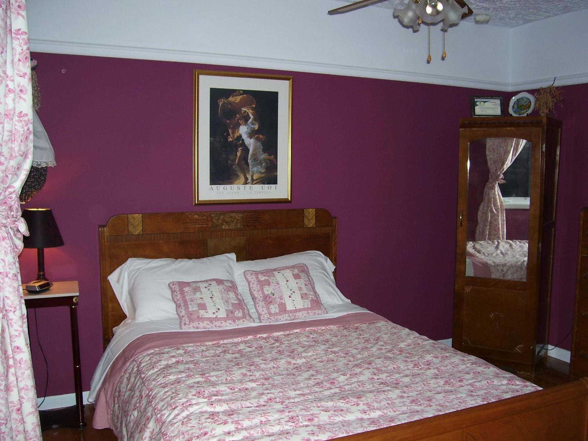 Gite Chute Couette Cafe Notre-Dame-du-Portage Habitación foto
